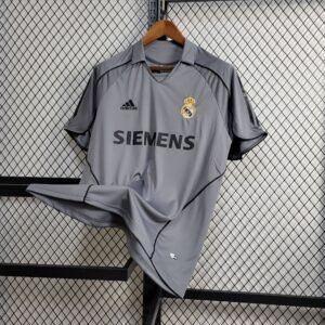 Retro Real Madrid 2005/06 Third