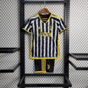 Kit Enfant Juventus 2023/24 Domicile