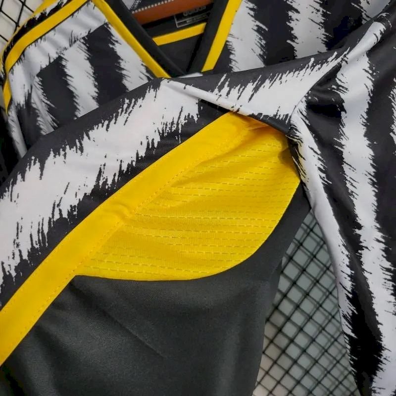 Maillot Homme Juventus 2023/24 Domicile Manches Longues – Image 9