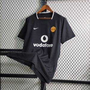 Retro Manchester United 2003/04 Away