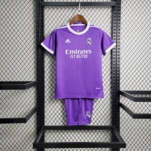 Rétro Real Madrid 2016/17 Away Kids Kit