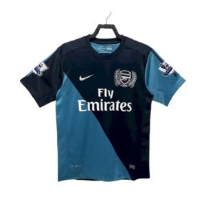 Retro Arsenal 2011/12 Away