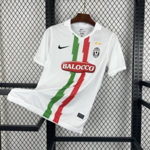 Retro Juventus 2010/11 Away