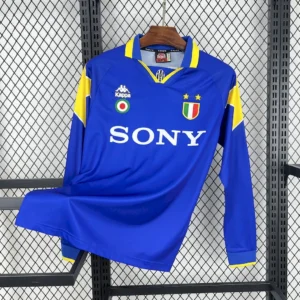 Retro Juventus 1995/96 Away Long Sleeve