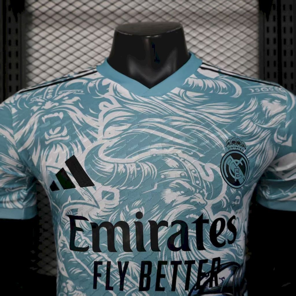 Maillot Homme Real Madrid 2025/26 Olaf Version Joueur – Image 4