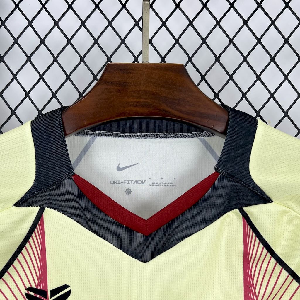 Maillot Homme Barcelona 2025/26 yellow pink (With Champions League) – Image 5