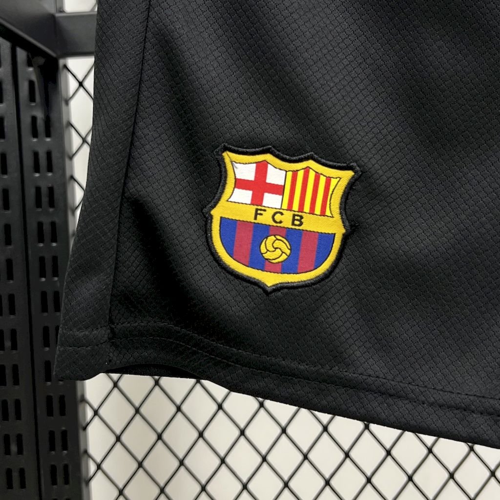 Kit Enfant Barcelona 2025/26 ワンピース-モンキー・D・ルフィ Kit – Image 4
