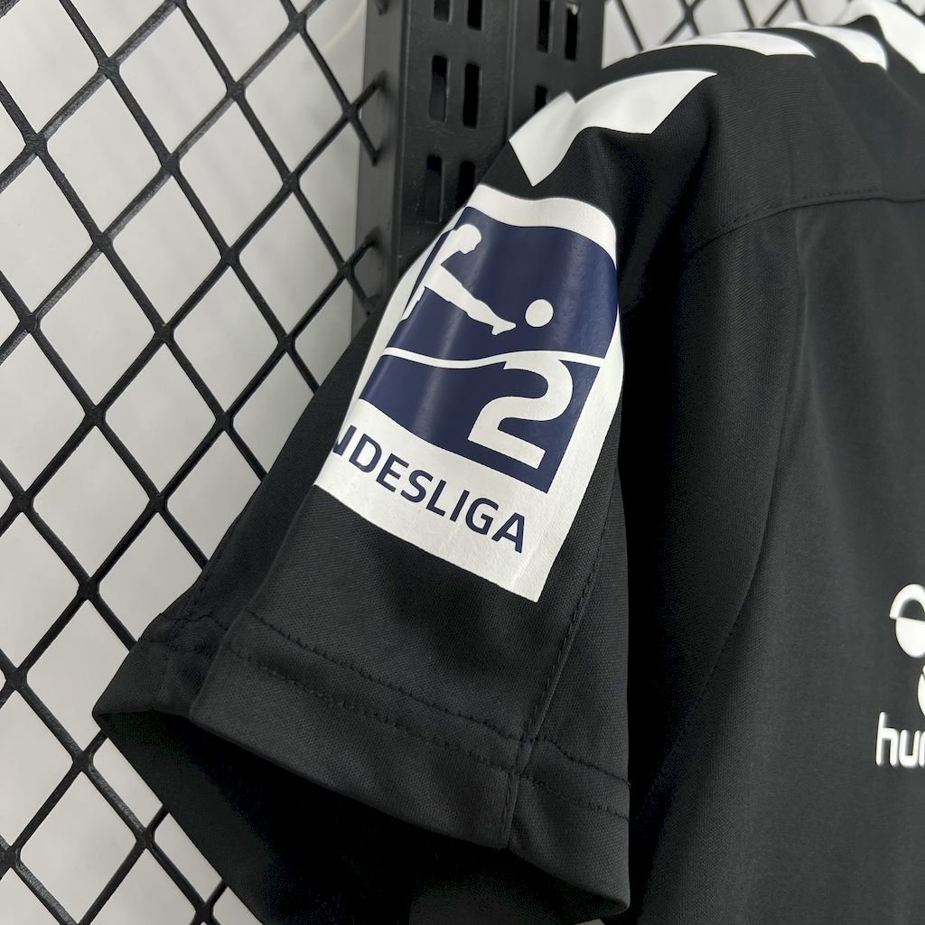 Maillot Homme 1. FC Magdeburg 2024/25 Black Commemorative Edition – Image 7