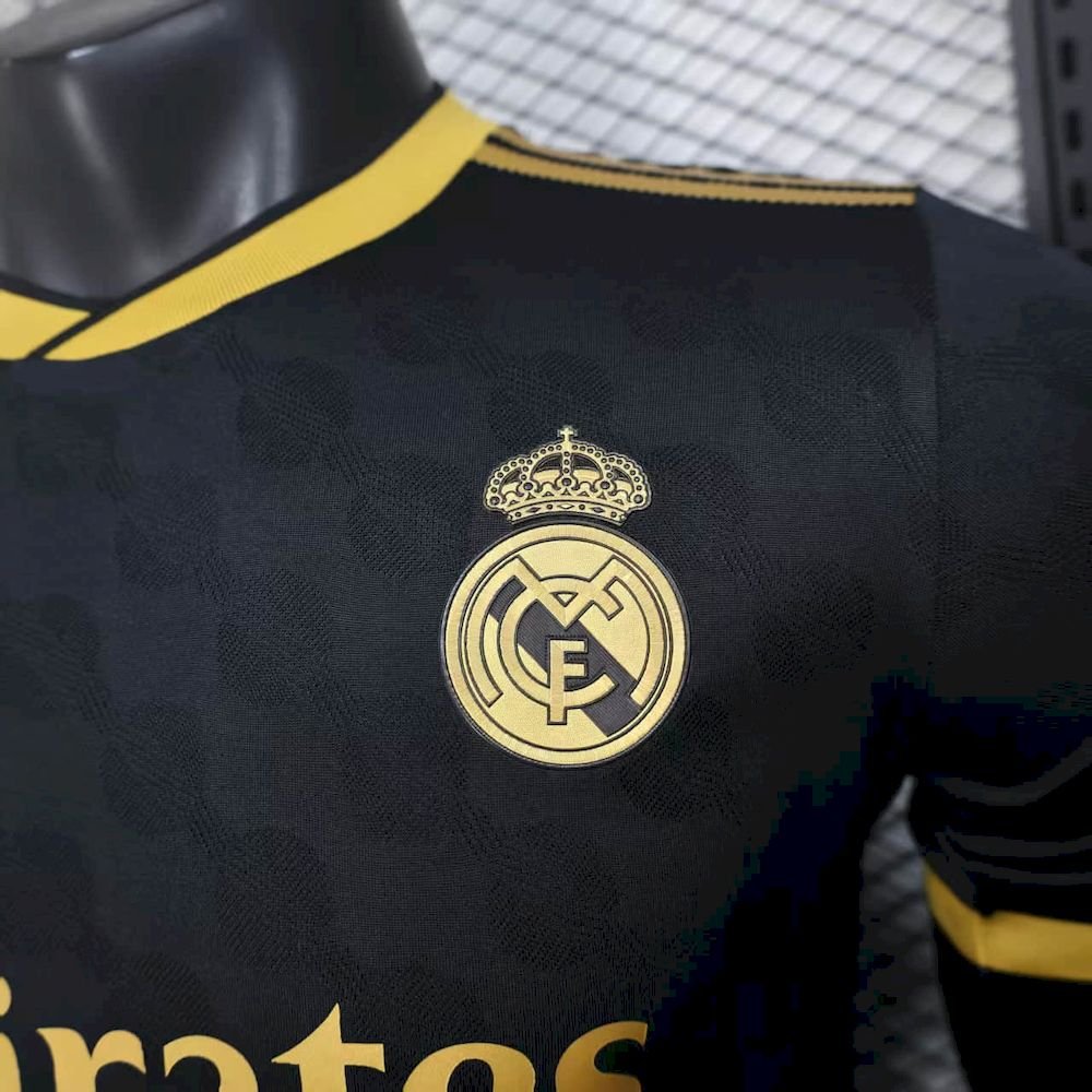 Maillot Homme Real Madrid 2025/26 Dragon Édition Spéciale Version Joueur – Image 3
