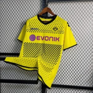Retro Borussia Dortmund 2011/12 Home