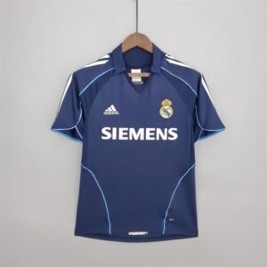 Retro Real Madrid 2005/06 Away