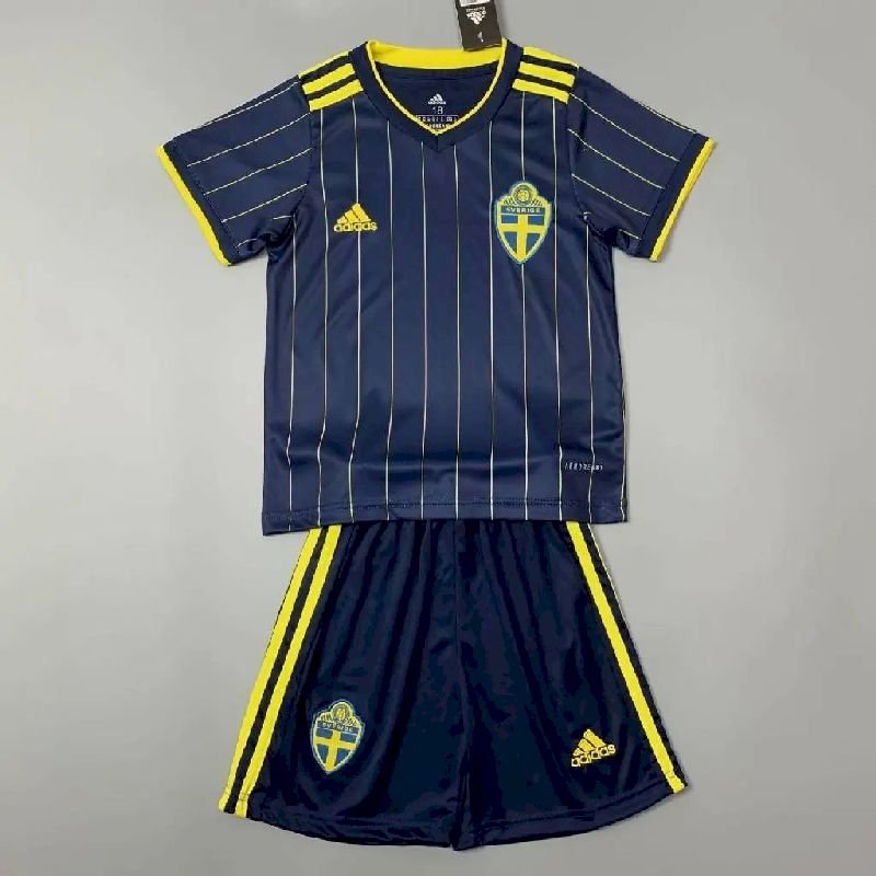Kit Enfant Suède 2021 Extérieur