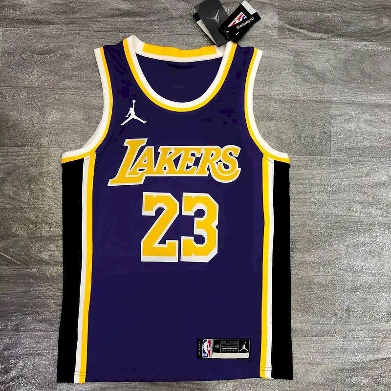 Maillot Homme LeBron James 2020-21 Purple Swingman Player Jersey – Statement Edition