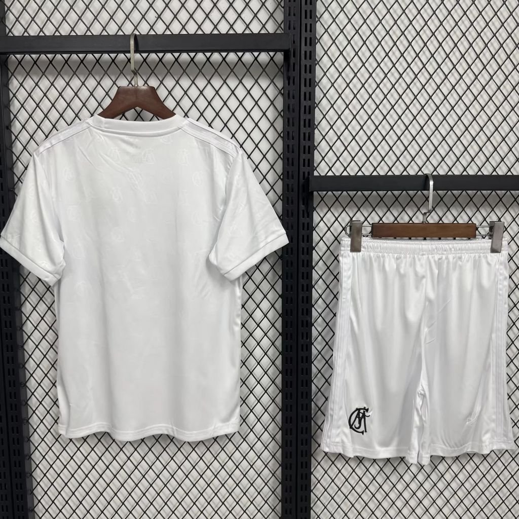 Kit Enfant Real Madrid 2026/27 125e Anniversaire – Image 4
