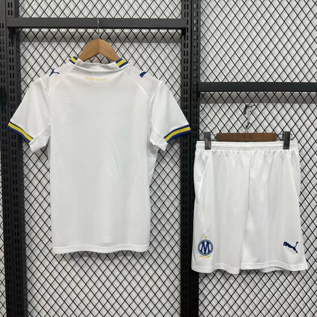 Kit Enfant Olympique de Marseille 2026/27 Domicile – Image 3